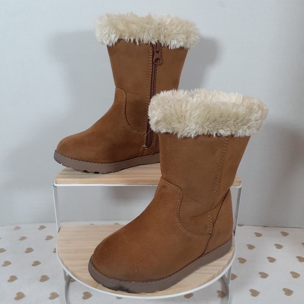 Cat & Jack Camel Suede Toddler Boots - Picture 3 of 6